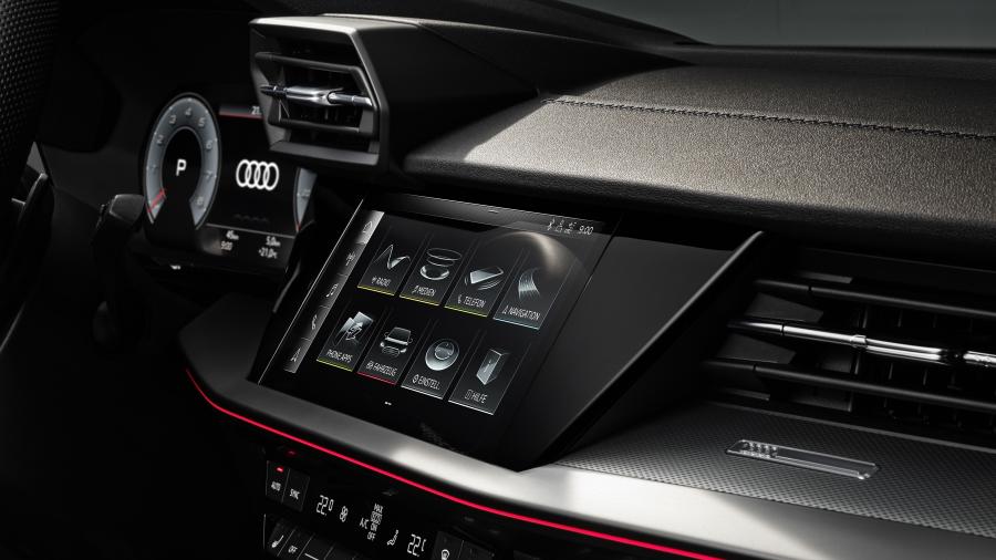 Торпедо Audi A3 Sedan 35 TFSI 2020 года  (WW) (фото 43 из 50)